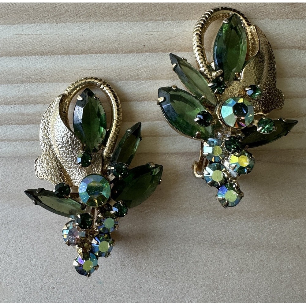 VTG Juliana DE Clip Earrings‎ 1.75 Inch Green Navette AB Rhinestones Gold Leaf